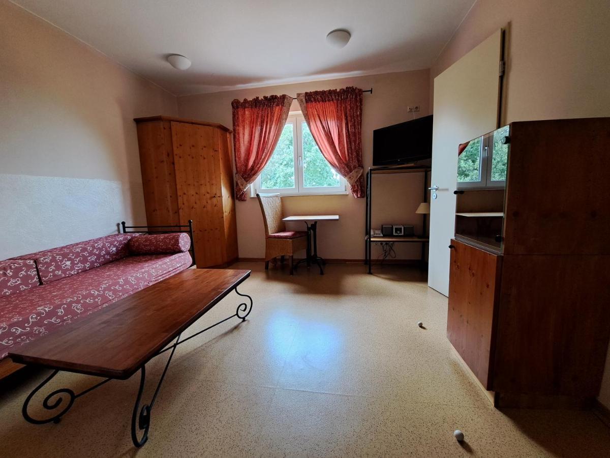 Mediterran Hotel Juwel Karlstein am Main Extérieur photo