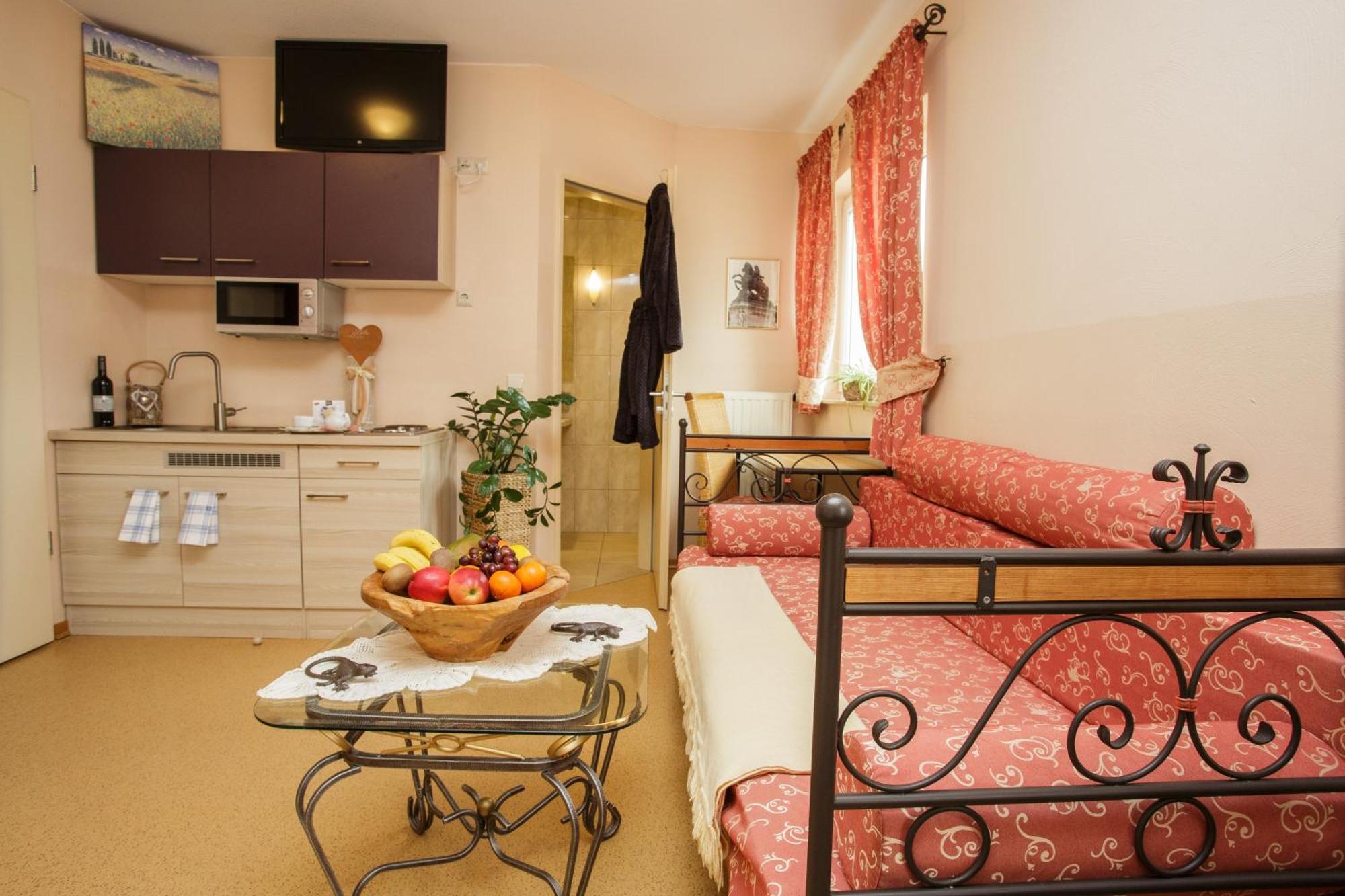 Mediterran Hotel Juwel Karlstein am Main Extérieur photo