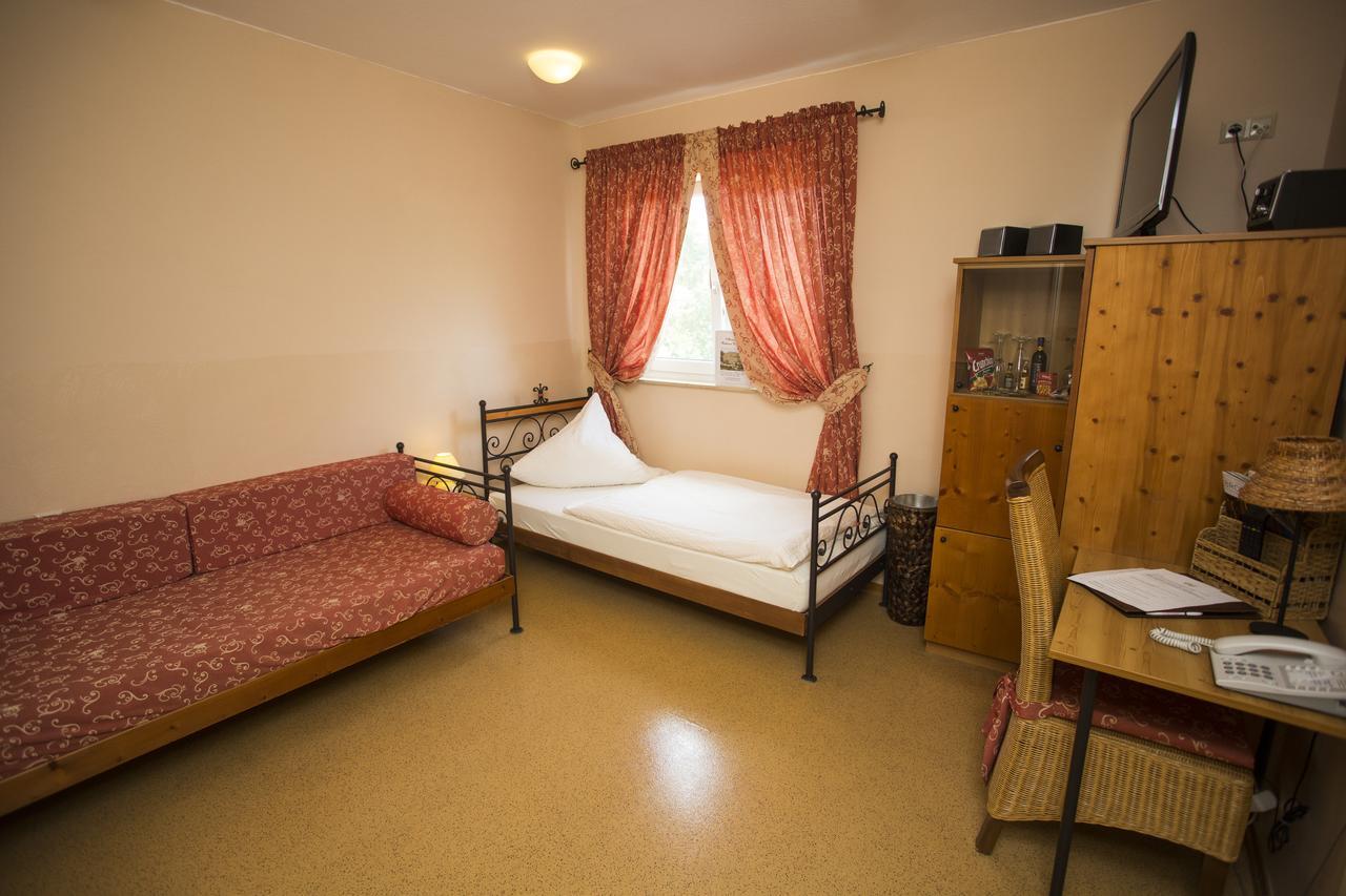 Mediterran Hotel Juwel Karlstein am Main Extérieur photo