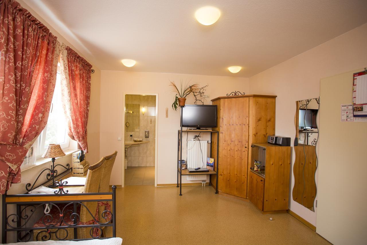Mediterran Hotel Juwel Karlstein am Main Extérieur photo