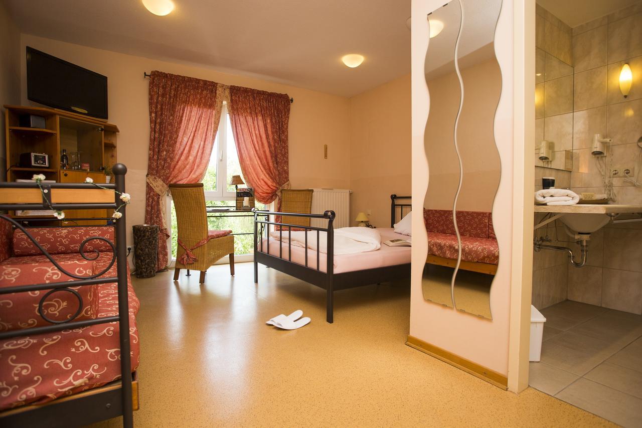 Mediterran Hotel Juwel Karlstein am Main Extérieur photo