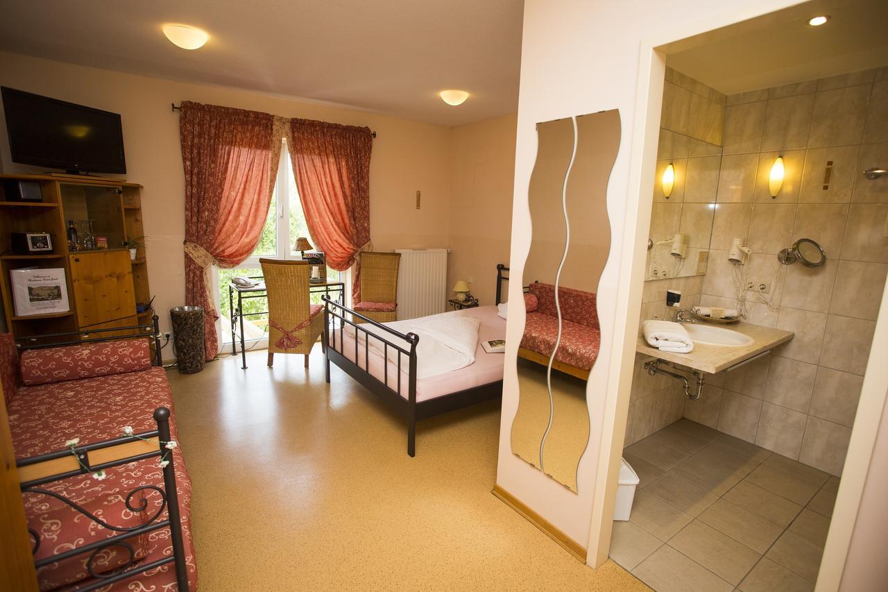 Mediterran Hotel Juwel Karlstein am Main Extérieur photo